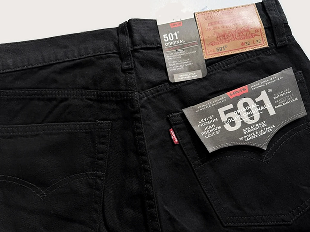 Levi's 501 Original Black – Back pocket, tags and leather patch