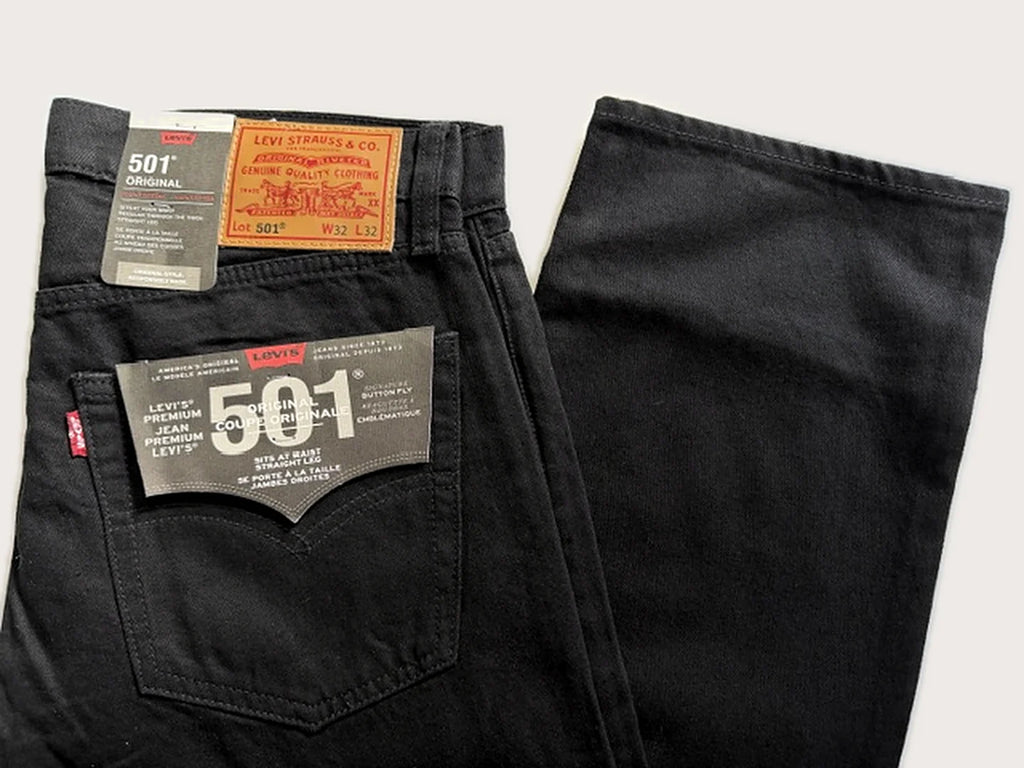 Levi's 501 Original Black – Patch, back pocket and straight leg