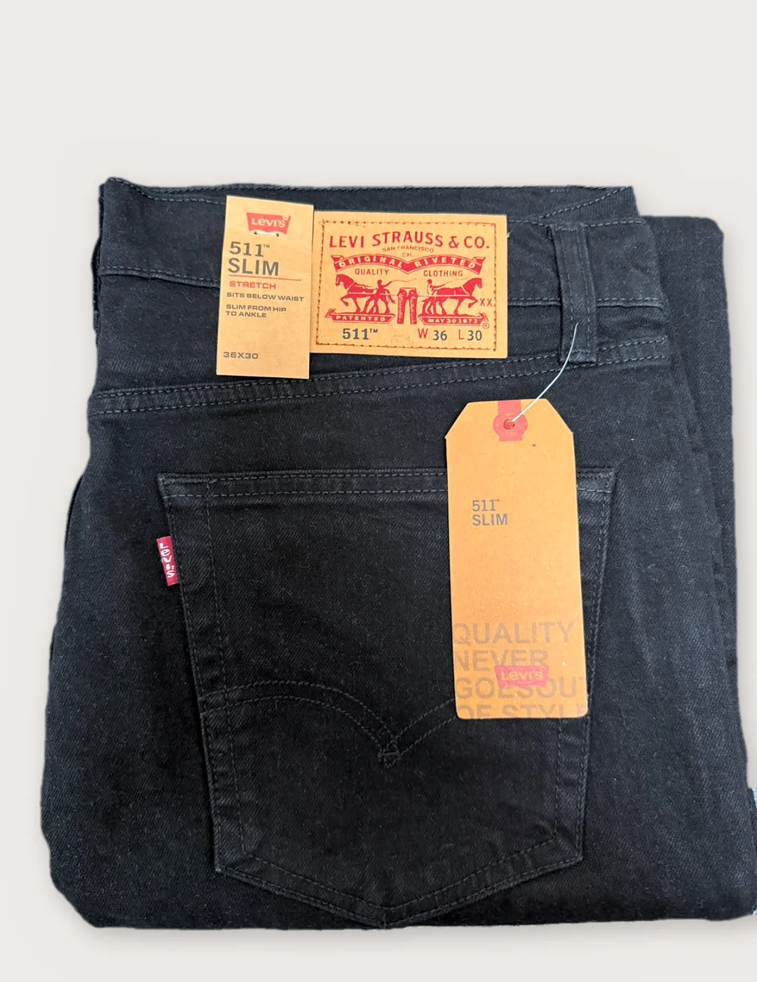 Levi's 511 Slim Black – Folded, back view with tags